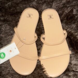 Shade & Shore tan strappy sandal